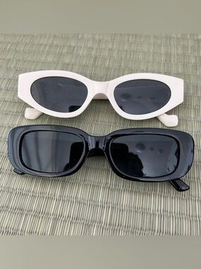 Retro Oval Sunglasses Duo - White & Black